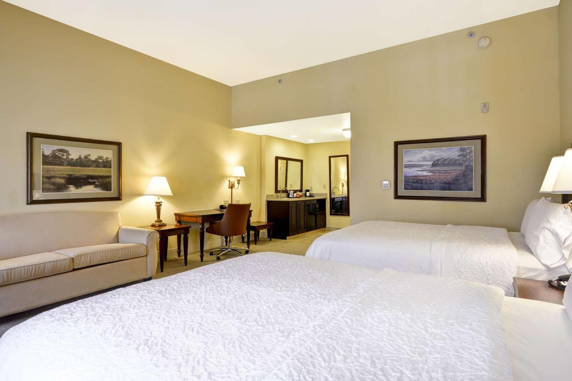 Hampton Inn & Suites Savannah Historic District Екстериор снимка
