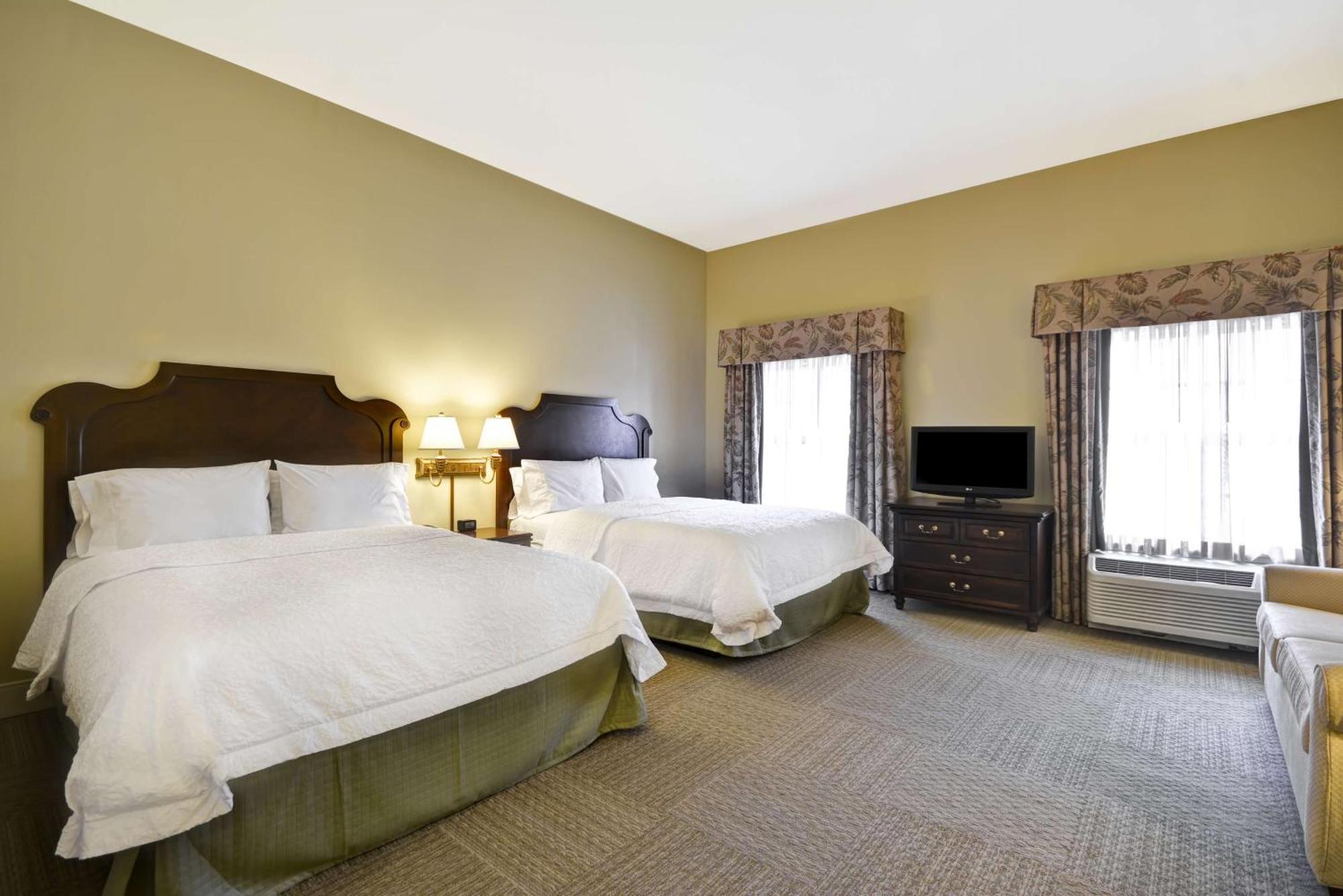 Hampton Inn & Suites Savannah Historic District Екстериор снимка