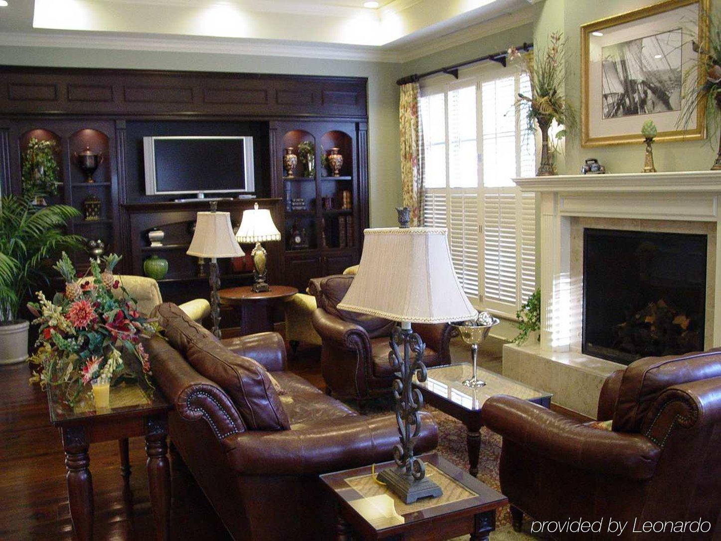 Hampton Inn & Suites Savannah Historic District Интериор снимка