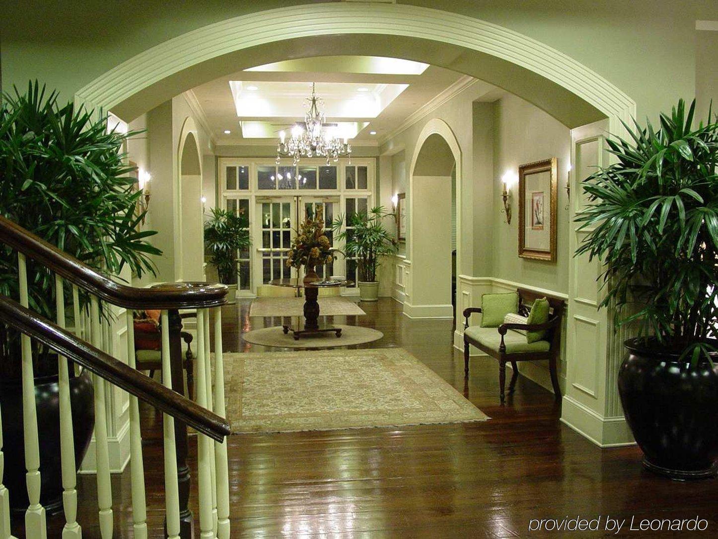 Hampton Inn & Suites Savannah Historic District Интериор снимка